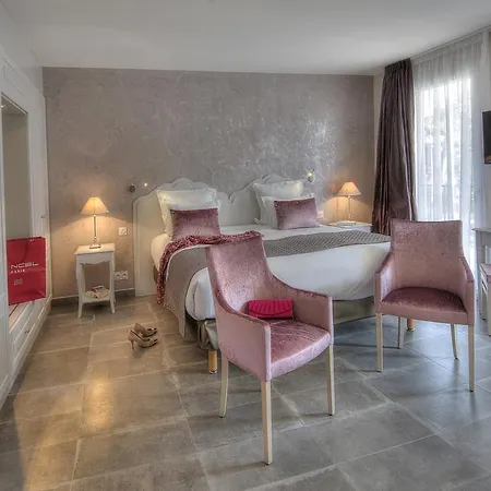 Otel La Bastide De L'oliveraie 4*