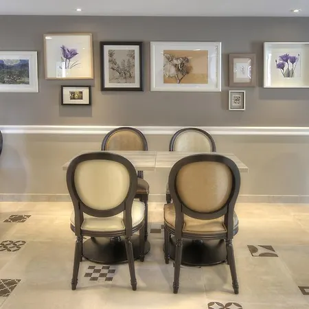 Otel La Bastide De L'oliveraie 4*